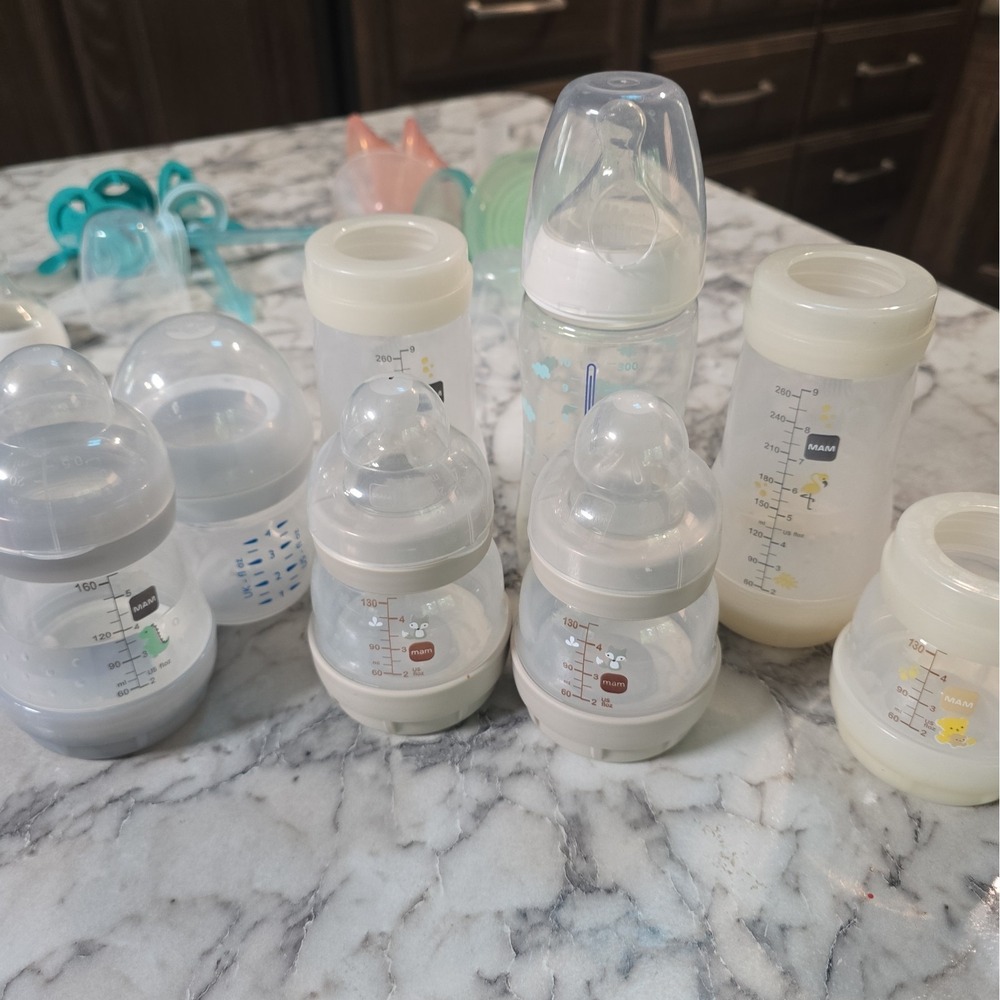 Baby Bottles Variety Mam, Nuk, Phillips Avent 4 Oz, 5 Oz And 9 Oz
